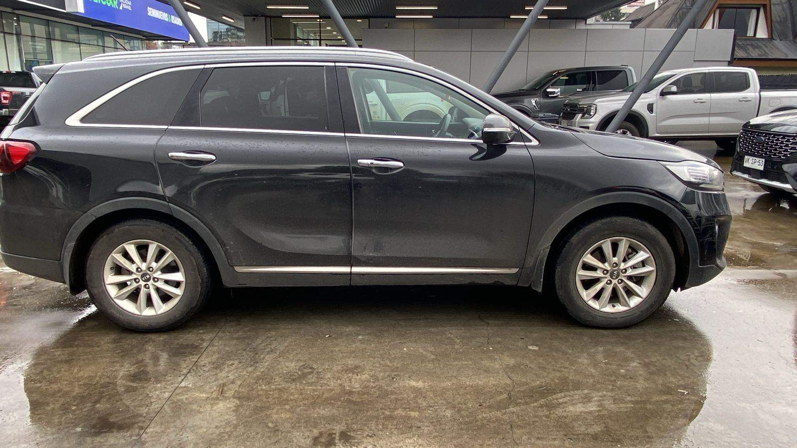 Kia Sorento 2.4 Ex 2wd Mt 5p 2019 - Foto 3 de 8