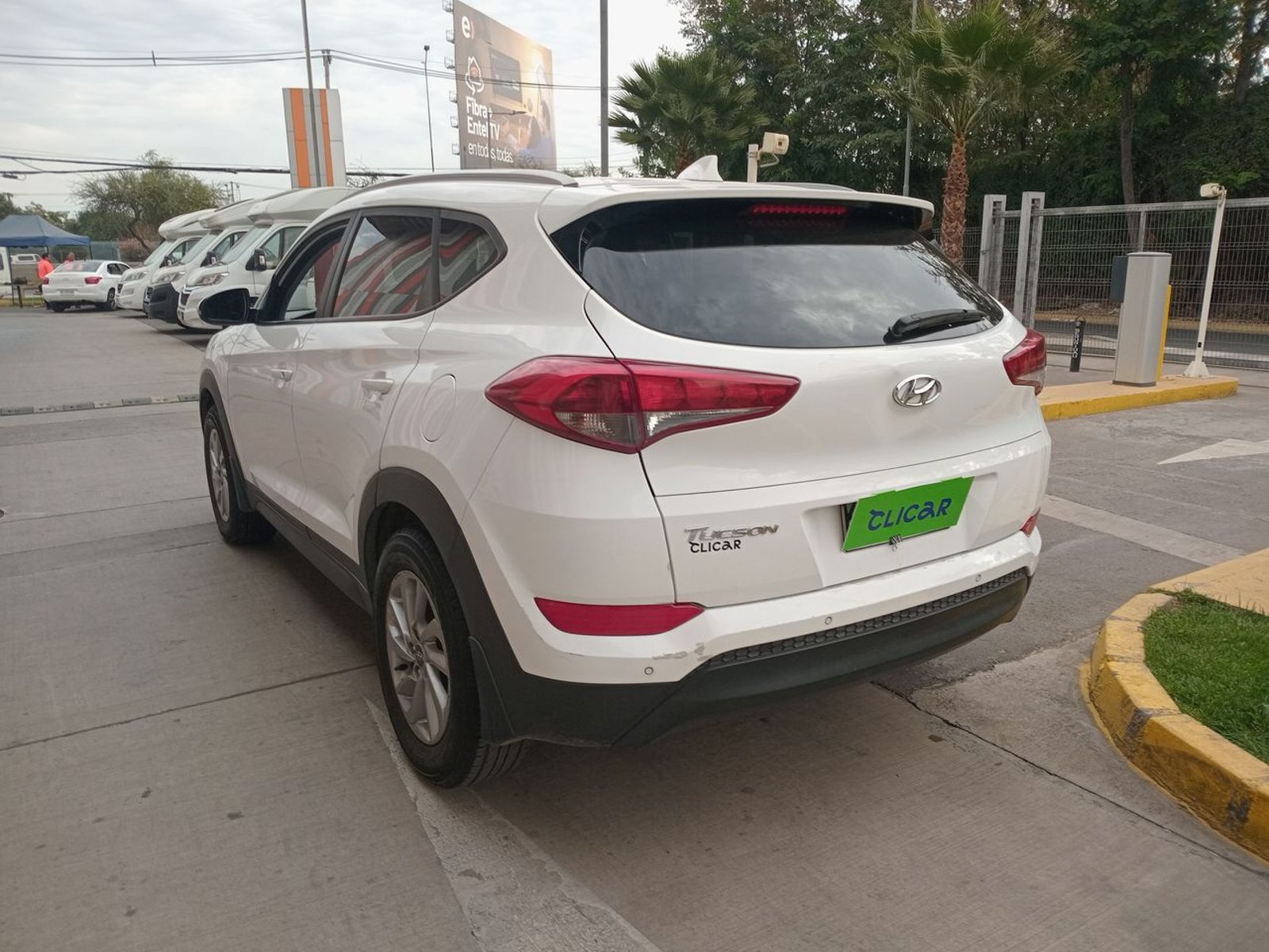 Hyundai Tucson 2.0 Gl Advance 4x2 Mt 5p 2018 - Foto 5 de 8