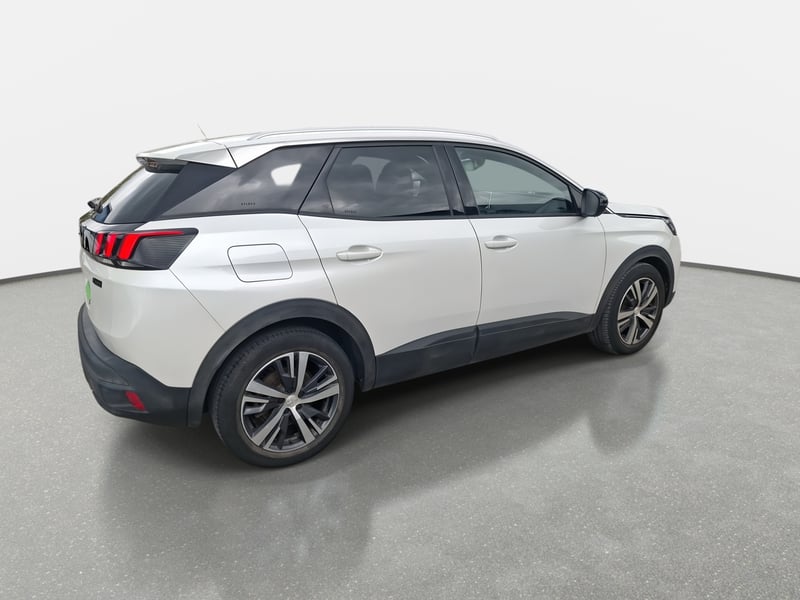 Peugeot 3008 1.2 Active Pack Puretech 130 4x2 Mt6 5p 2023 - Imagen 7 de 8