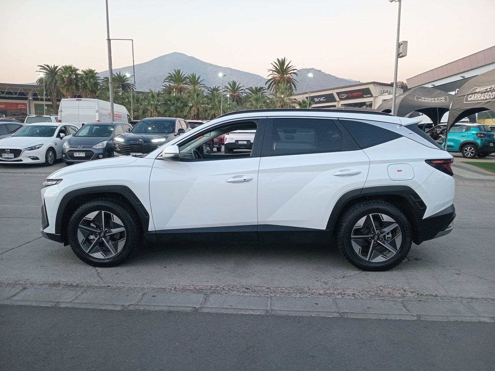 Hyundai Tucson 2.0 Nx4 Plus Fl Diesel 4wd At 5p 2025 - Foto 4 de 8