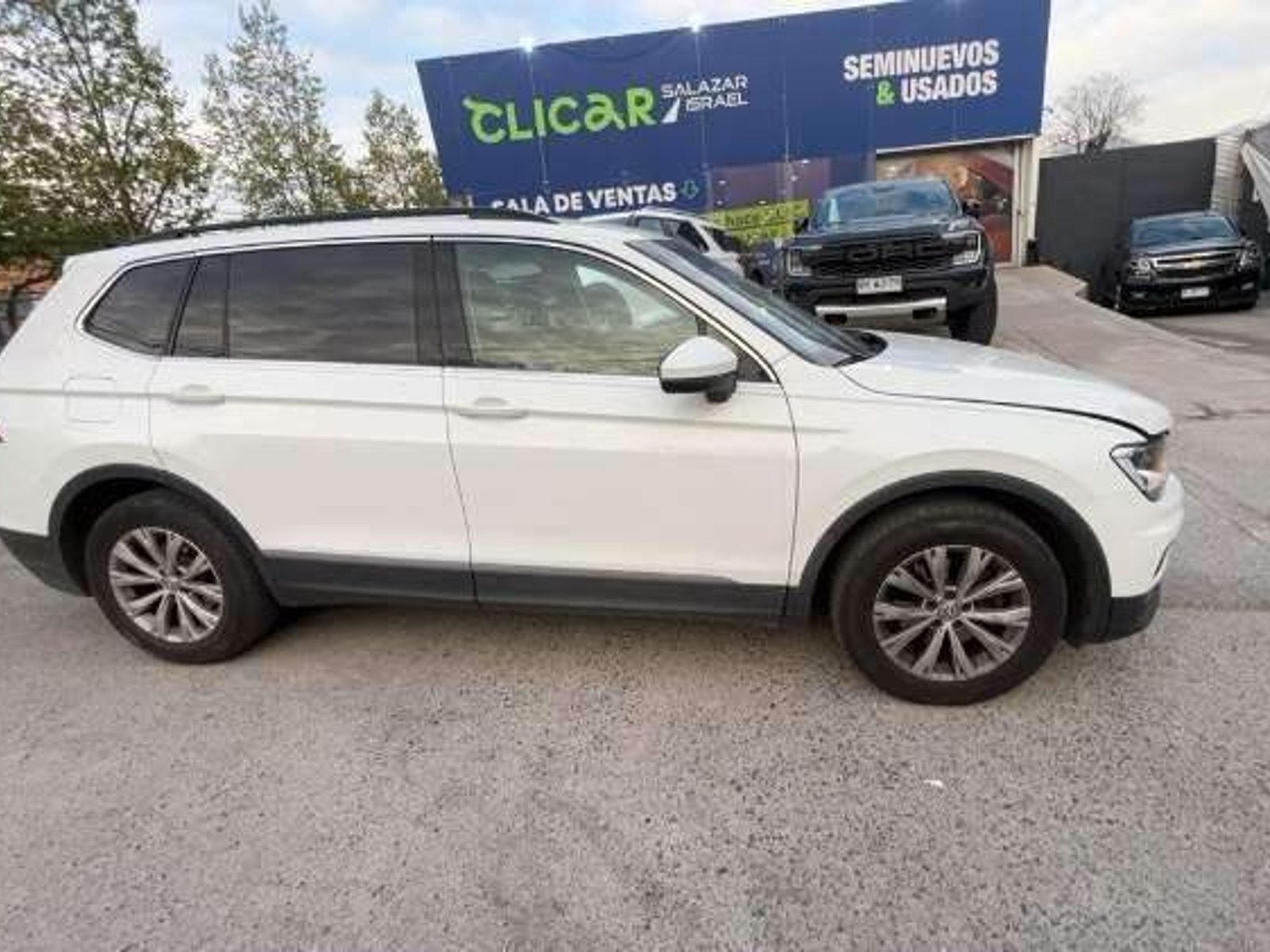 Volkswagen Tiguan 1.4 Tsi Comfortline 4x2 At 5p 2018 - Foto 3 de 5