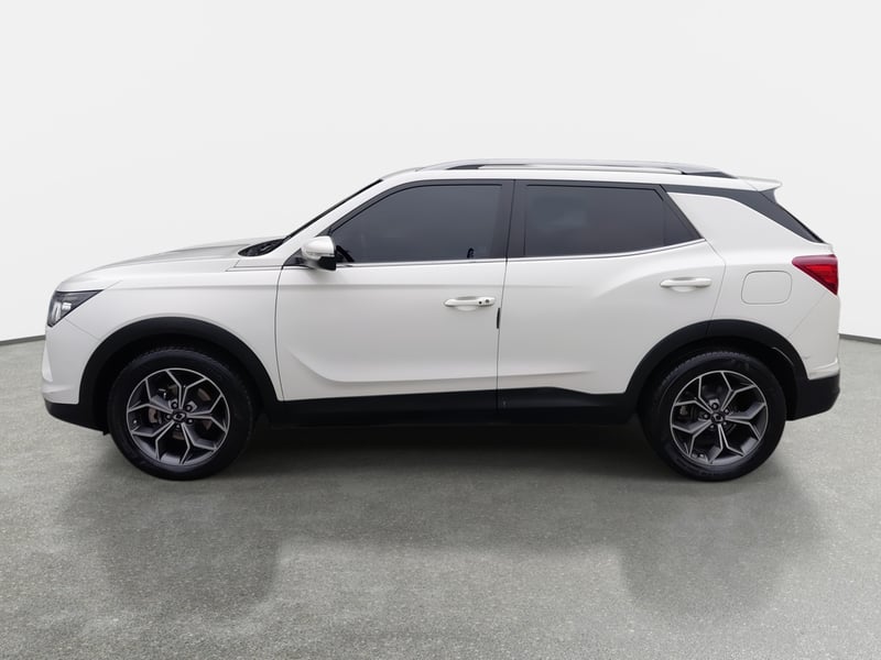 SsangYong Korando 1.6 Glx Cd211 Td Diesel 4x2 At 5p 2022 - Imagen 4 de 8