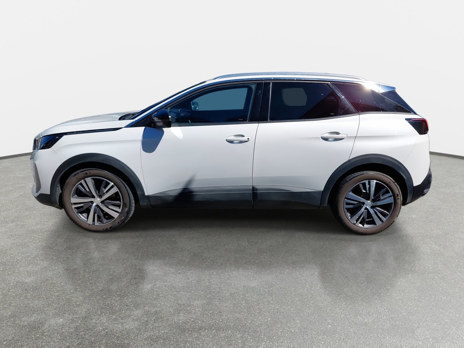 Peugeot 3008 1.2 Active Pack Puretech 130 4x2 Mt6 5p 2024 - Foto 4 de 8