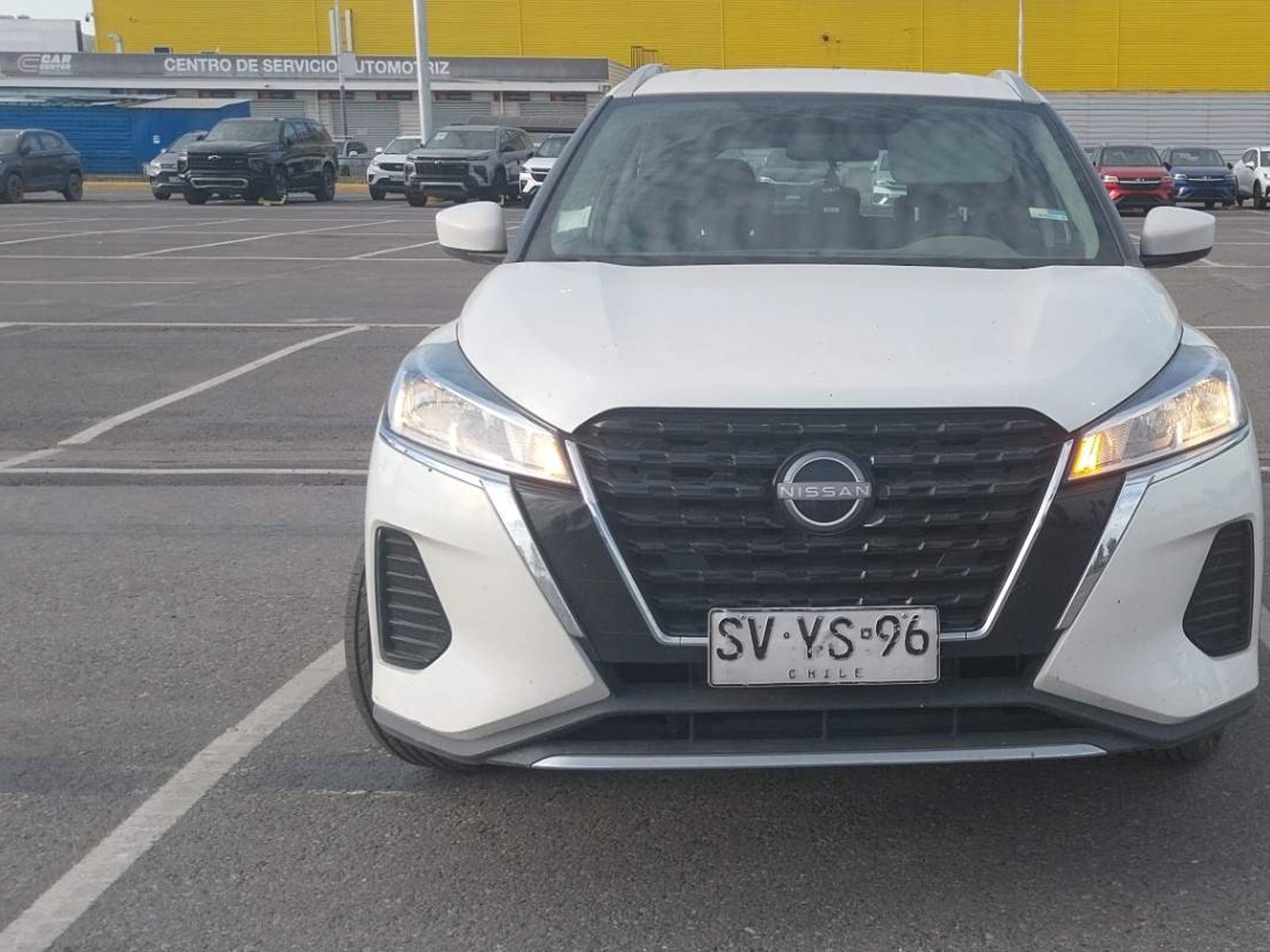 Nissan Kicks 1.6 Sense 4x2 Mt 5p 2023 - Foto 2 de 5