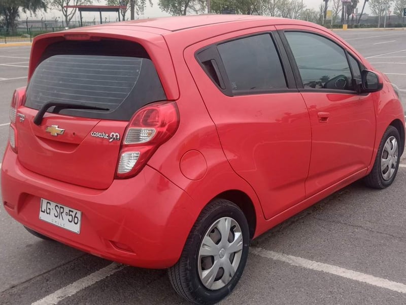 Chevrolet Spark Gt 1.2 Lt 4x2 Ac Mt 5p 2019 - Imagen 4 de 5