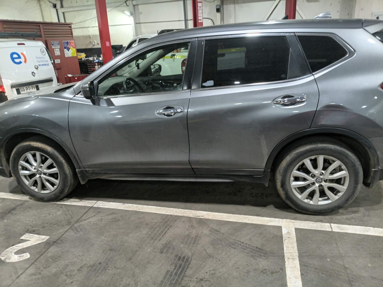 Nissan X-trail 2.5 Sense 4x2 3row Cvt At 5p 2023 - Imagen 8 de 8
