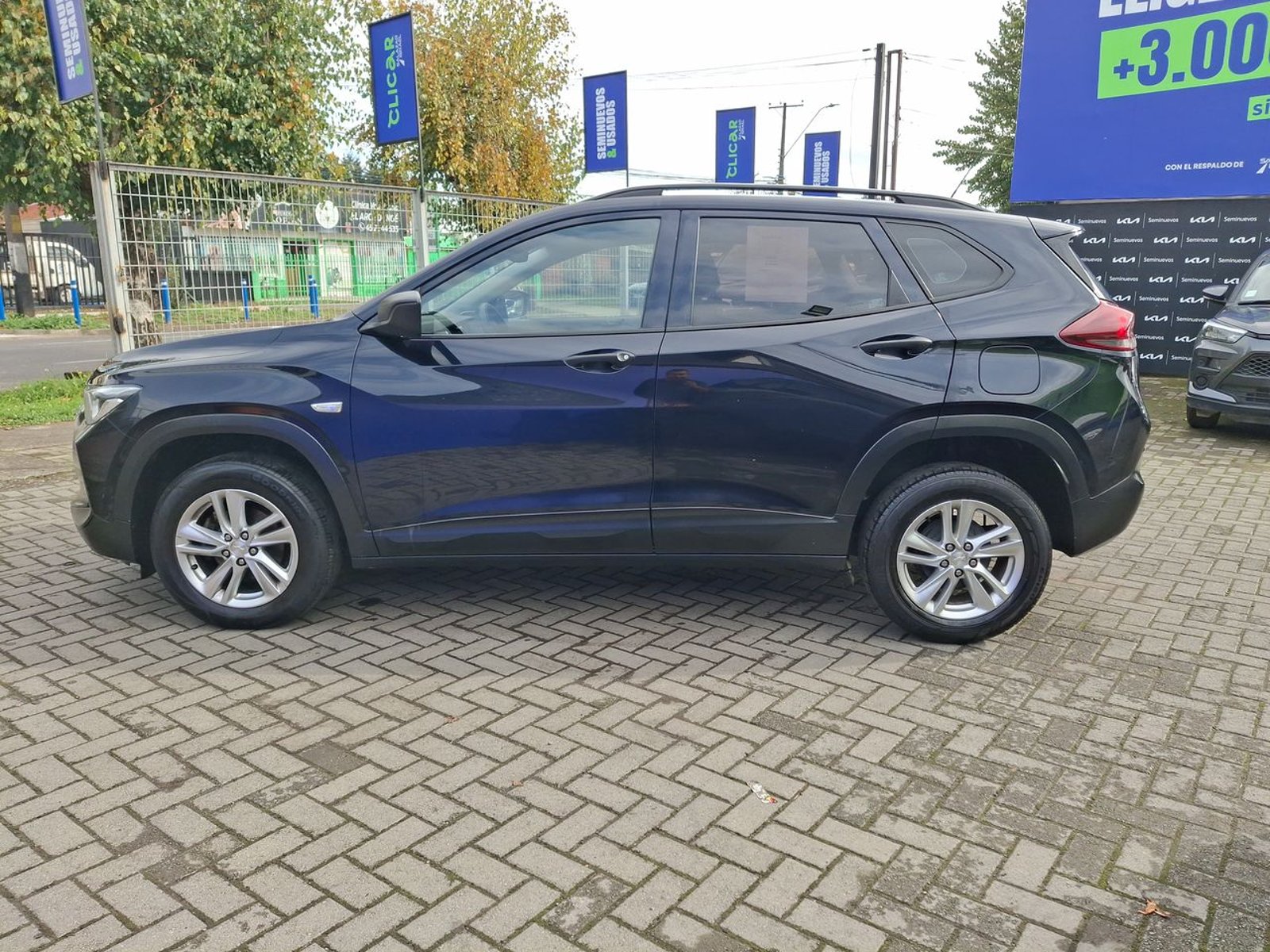 Chevrolet Tracker 1.2t Ls Fwd Mt 5p 2022 - Foto 4 de 8