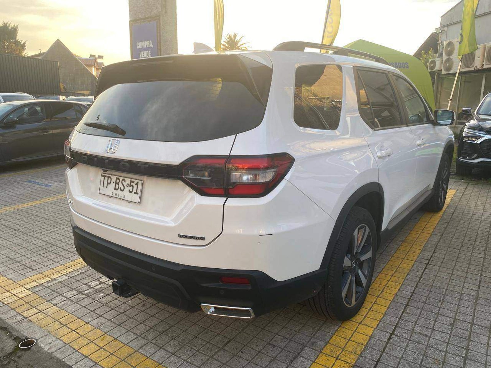 Honda Pilot 3.5 Touring 4x4 At 5p 2024 - Imagen 3 de 4