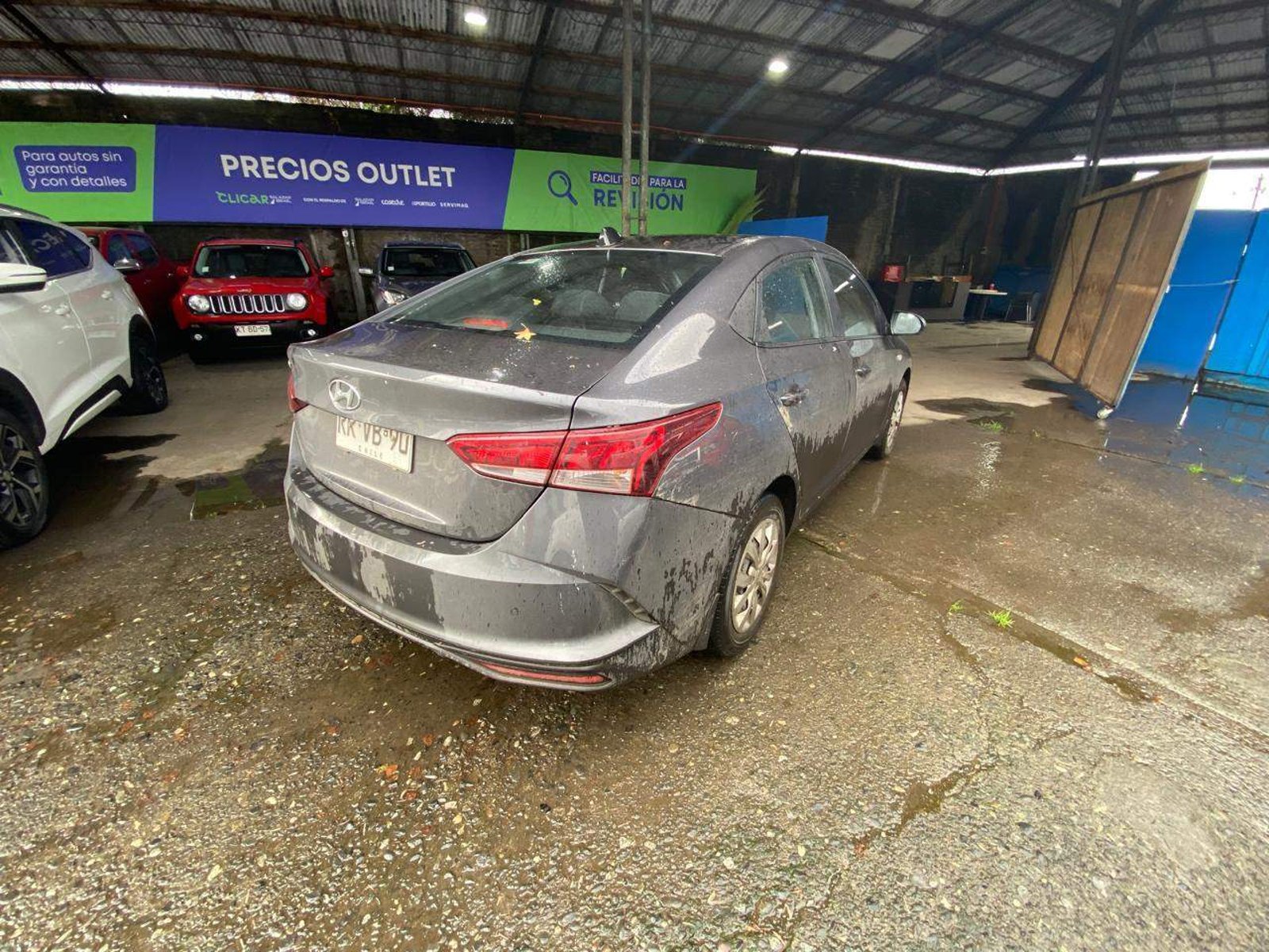 Hyundai Accent 1.4 Hci Plus 4x2 Mt 4p 2022 - Foto 4 de 8