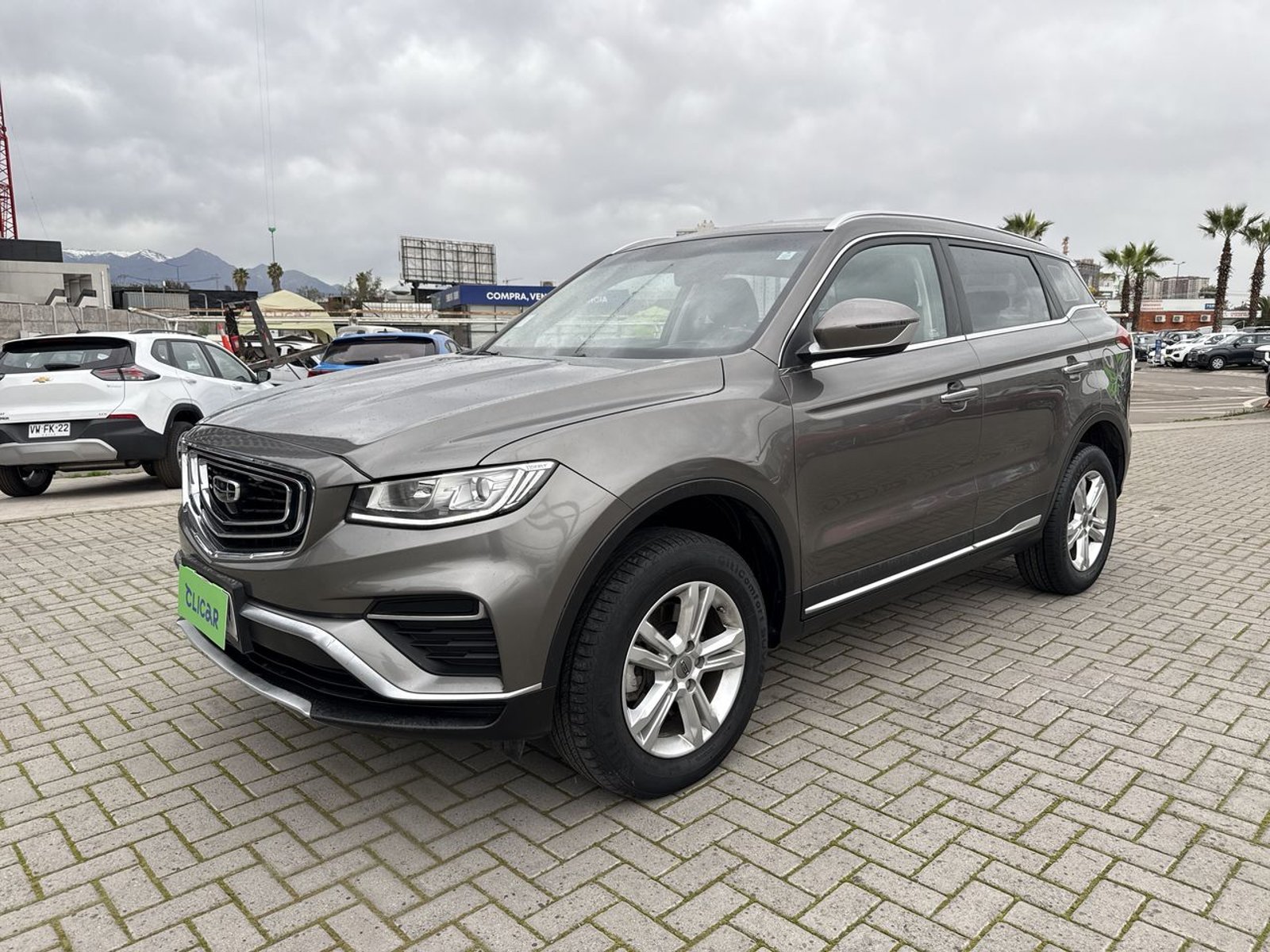 Geely Azkarra 1.5t Comfort 4x2 6at 5p 2022 - Imagen 3 de 8