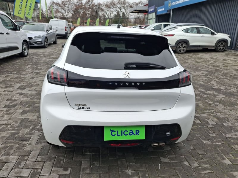 Peugeot 208 1.2 Puretech Allure Pack 130 4x2 Eat8 5p 2024 - Imagen 6 de 8
