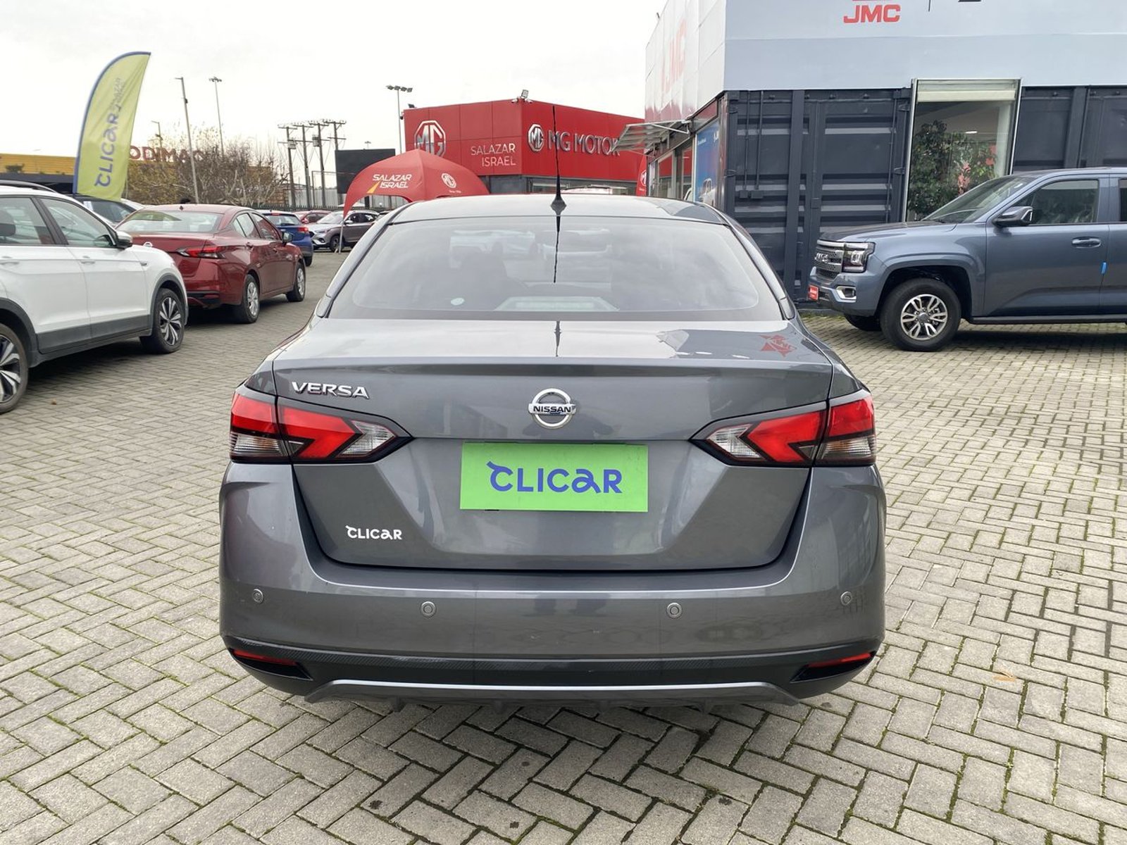 Nissan Versa 1.6 Sense 4x2 Mt 4p 2023 - Imagen 6 de 8