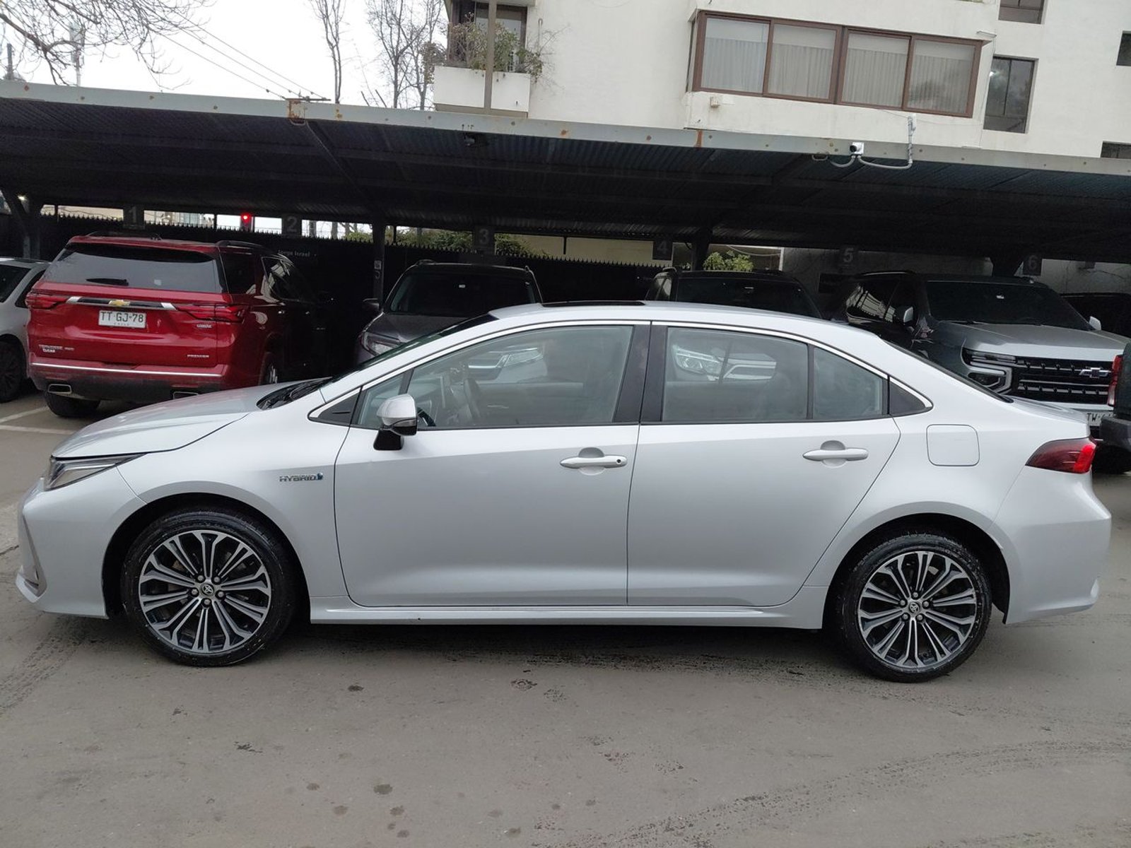 Toyota Corolla 1.8 Seg 4x2 Cvt At 4p 2023 - Foto 4 de 8