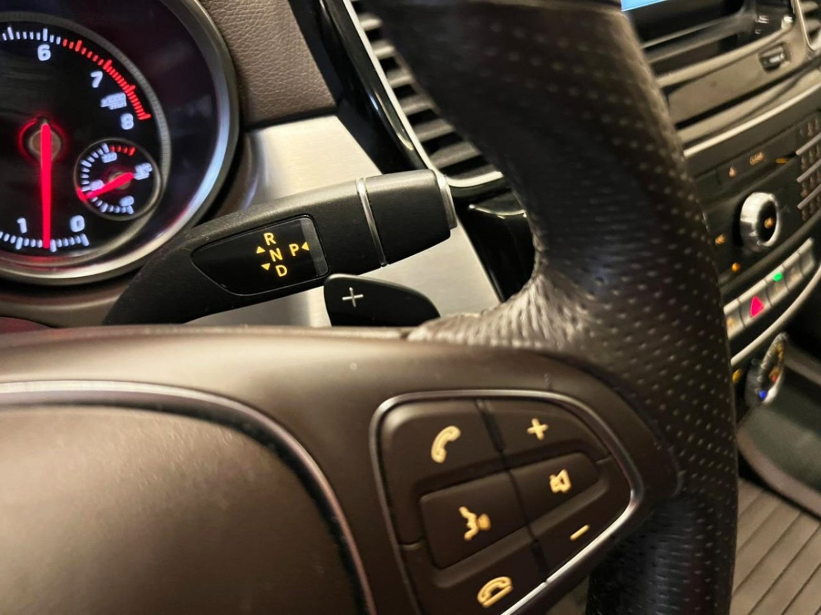 Mercedes-Benz GLE 400 SPORT 3.0 2019 - Imagen 11 de 19