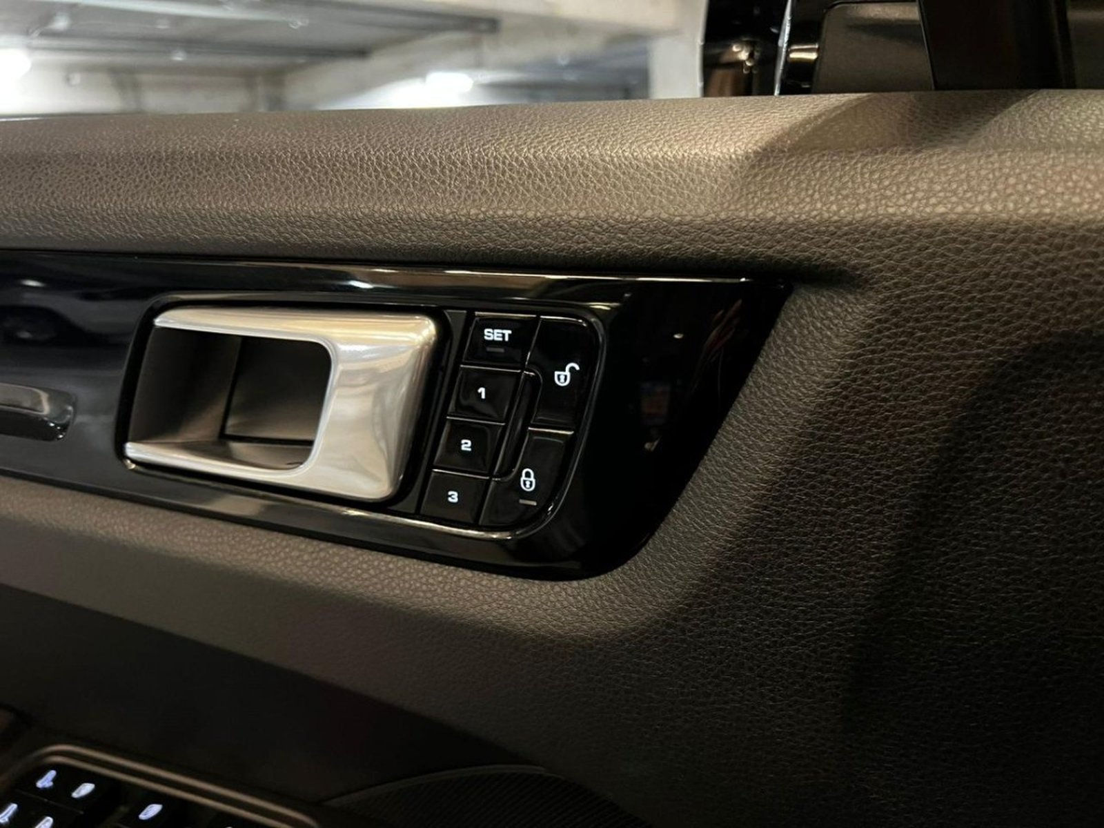 PORSCHE CAYENNE 3.0 2019 - Imagen 18 de 19