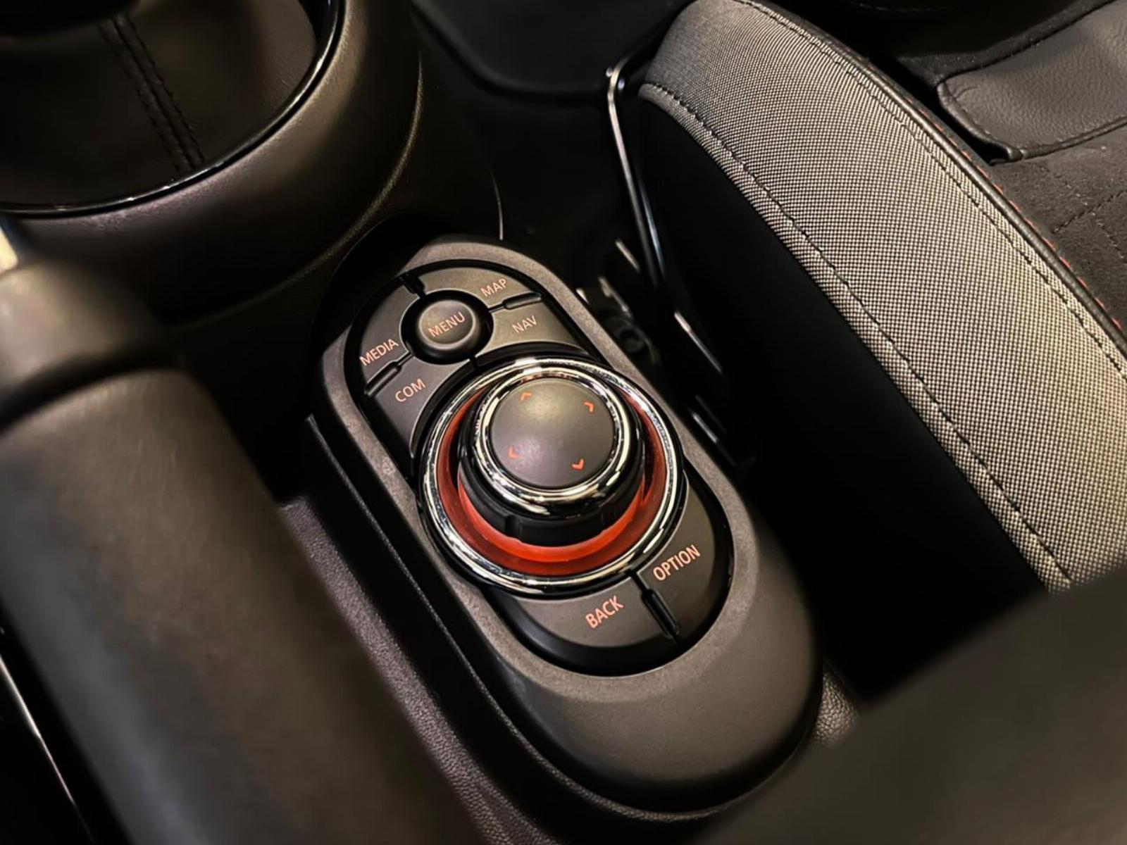 MINI COOPER S 2.0 AT 5P 2022 - Imagen 18 de 20