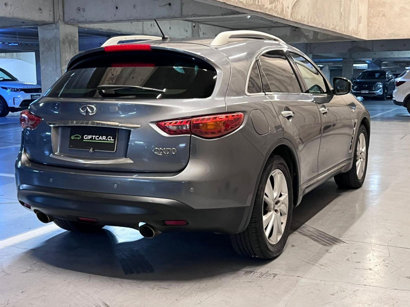 Infiniti QX70 3.7 AWD 2018 - Foto 4 de 20