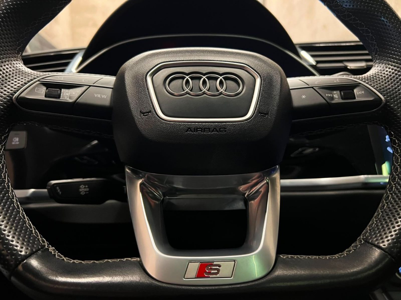 Audi Q3 35 TFSI S LINE 1.4T 2022 - Imagen 12 de 20