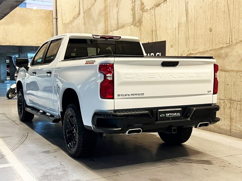 Chevrolet SILVERADO LT TRAIL BOSS 5.3 2026 - Imagen 4 de 20