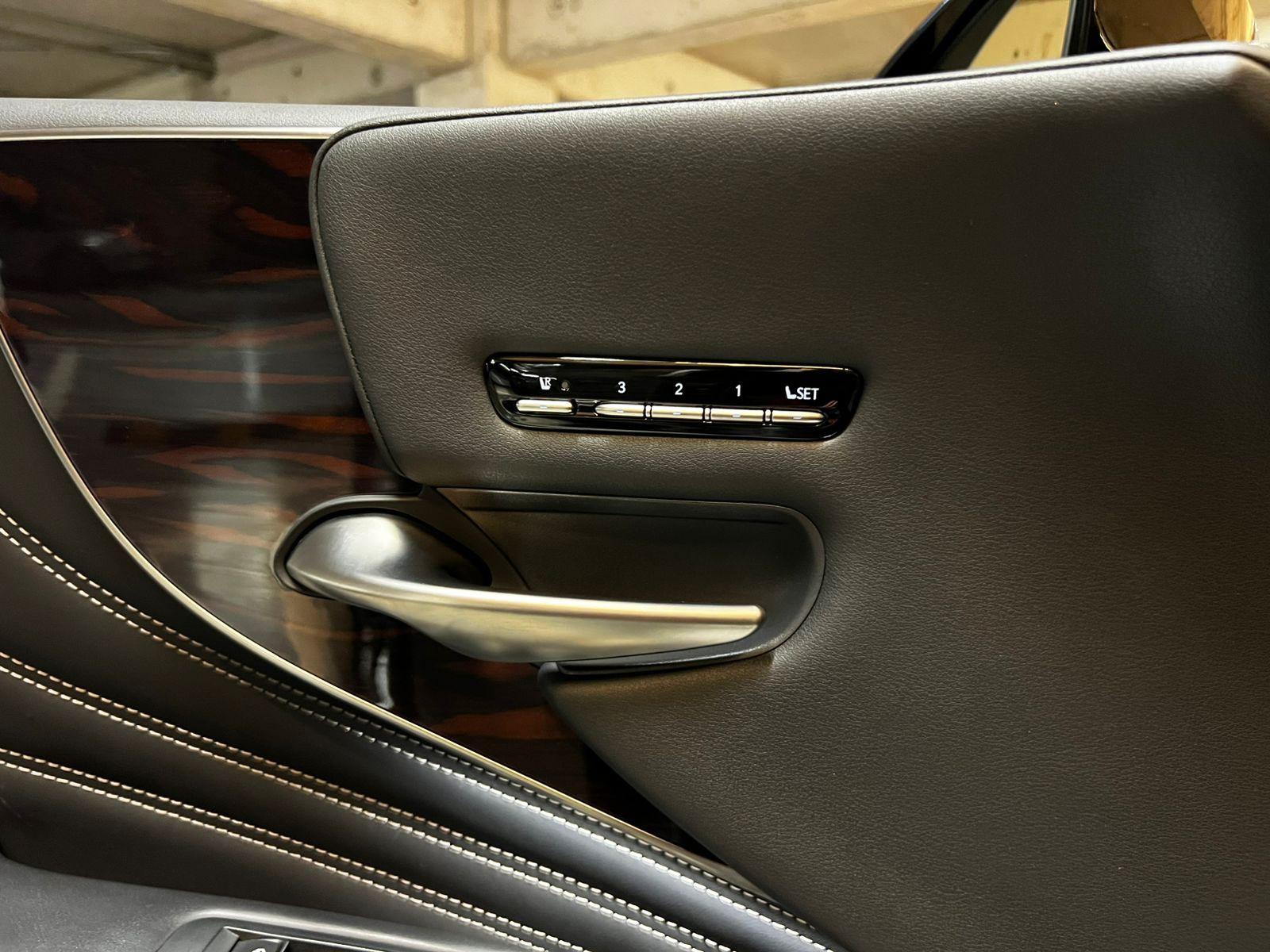 LEXUS LS 500 HÍBRIDO 2019 - Imagen 18 de 20