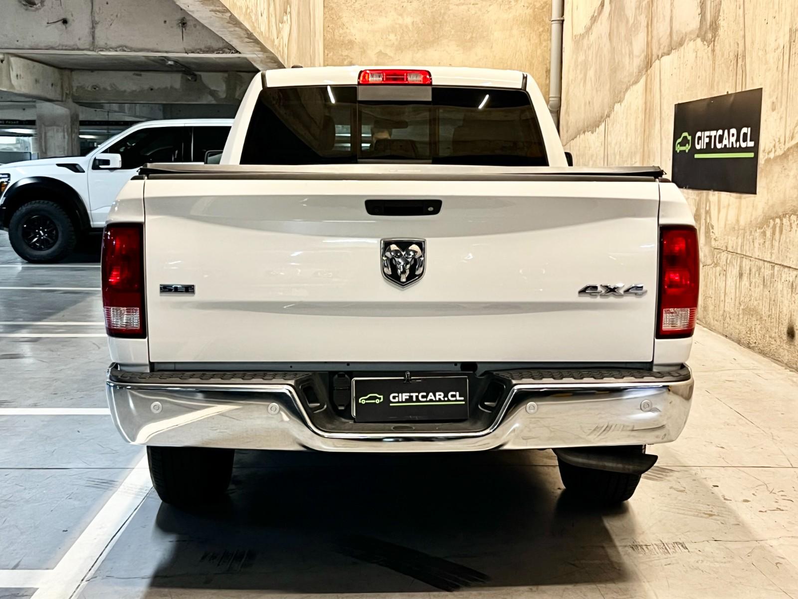 RAM 1500 SLT 3.6 4X4 2018 - Imagen 5 de 18