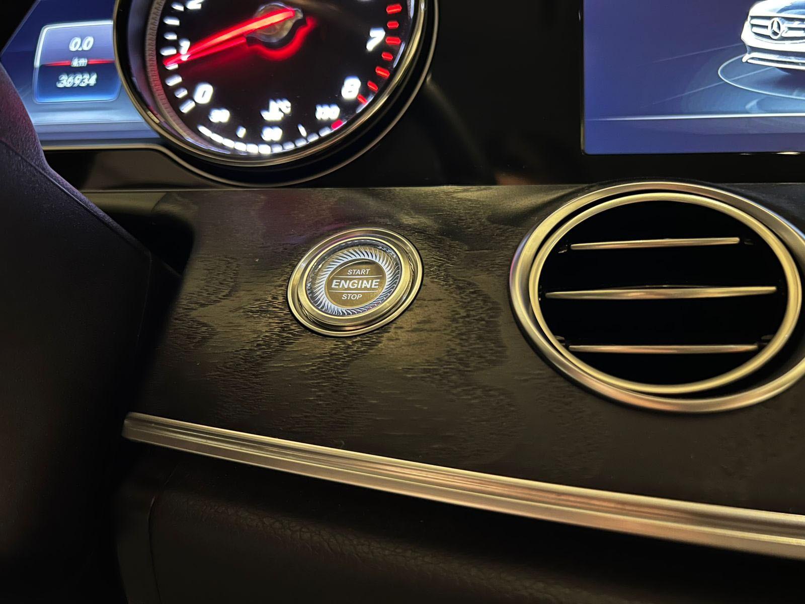 MERCEDES-BENZ E200 2.0 2019 - Imagen 13 de 20