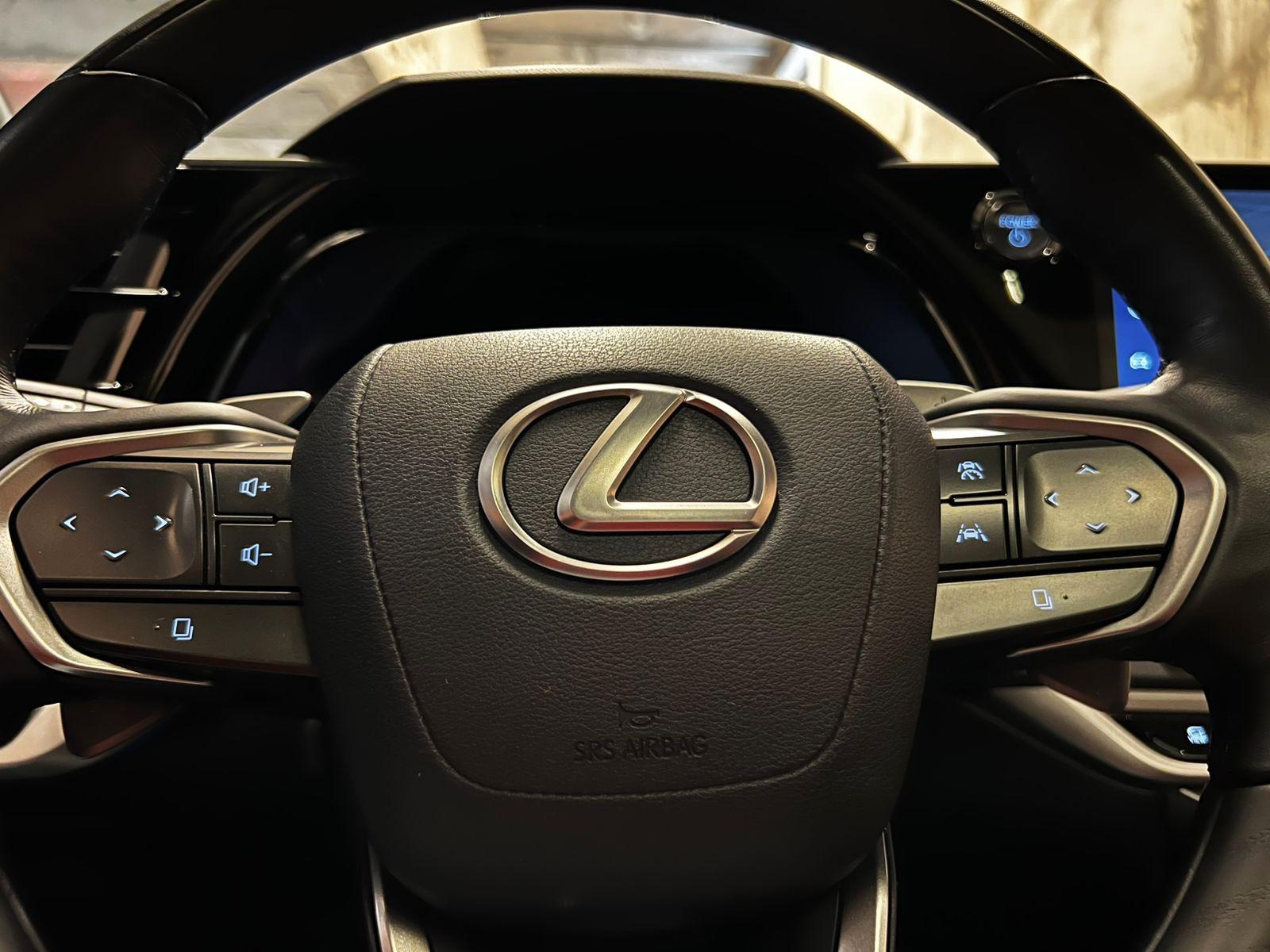 LEXUS RX 350 HÍBRIDO 2023 - Imagen 10 de 19