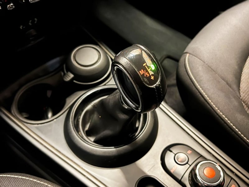 Mini COUNTRYMAN COOPER 1.5 AT 2018 - Imagen 17 de 20