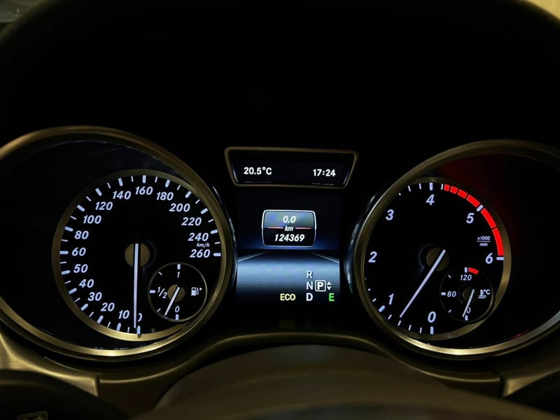 Mercedes-Benz ML 250 DIESEL 2016 - Imagen 11 de 19
