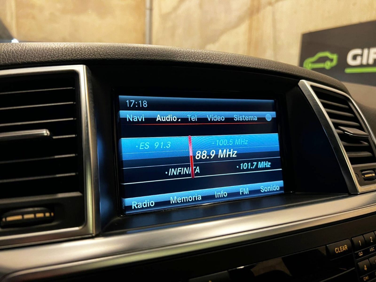 MERCEDES-BENZ ML 500 4MATIC 4.7 2013 - Imagen 17 de 20