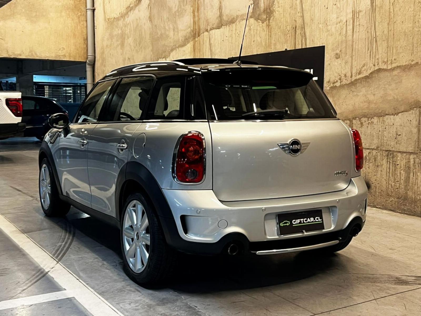MINI COUNTRYMAN COOPER S 2013 - Imagen 4 de 20