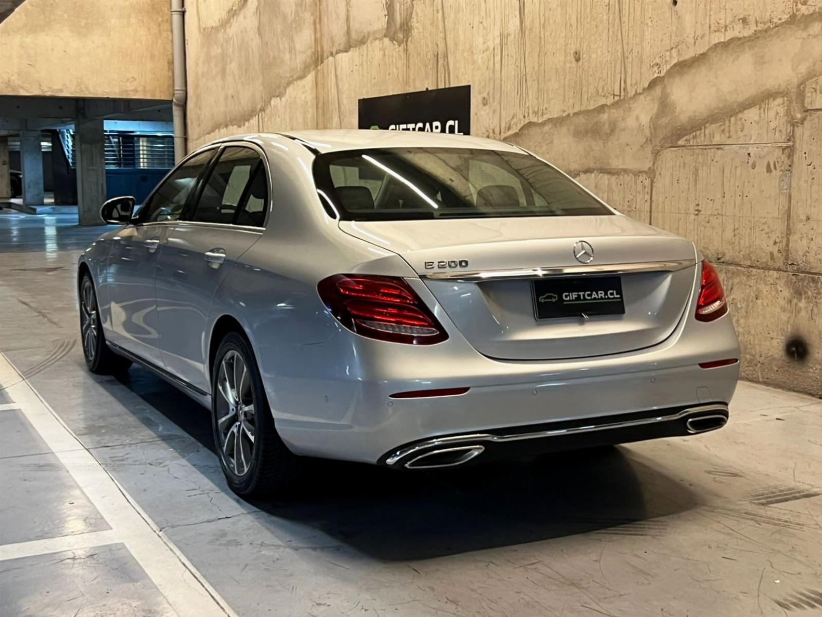 MERCEDES-BENZ E200 2.0 2019 - Imagen 4 de 20