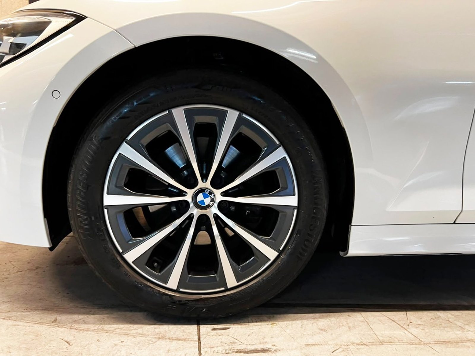 BMW 320 EXECUTIVE 2.0 2021 - Imagen 8 de 20