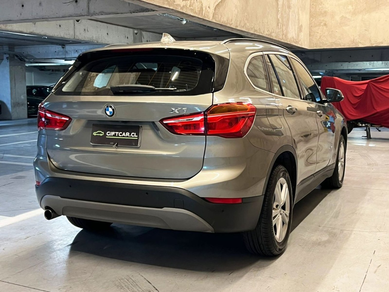 BMW X1 18D SDRIVE 2.0 2018 - Foto 4 de 20