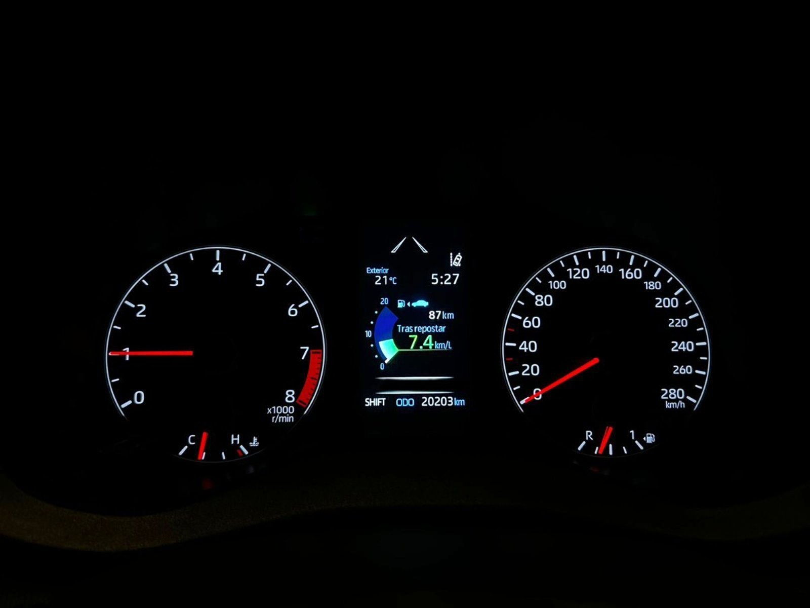 TOYOTA YARIS GR 1.6 TURBO 2022 - Imagen 17 de 20