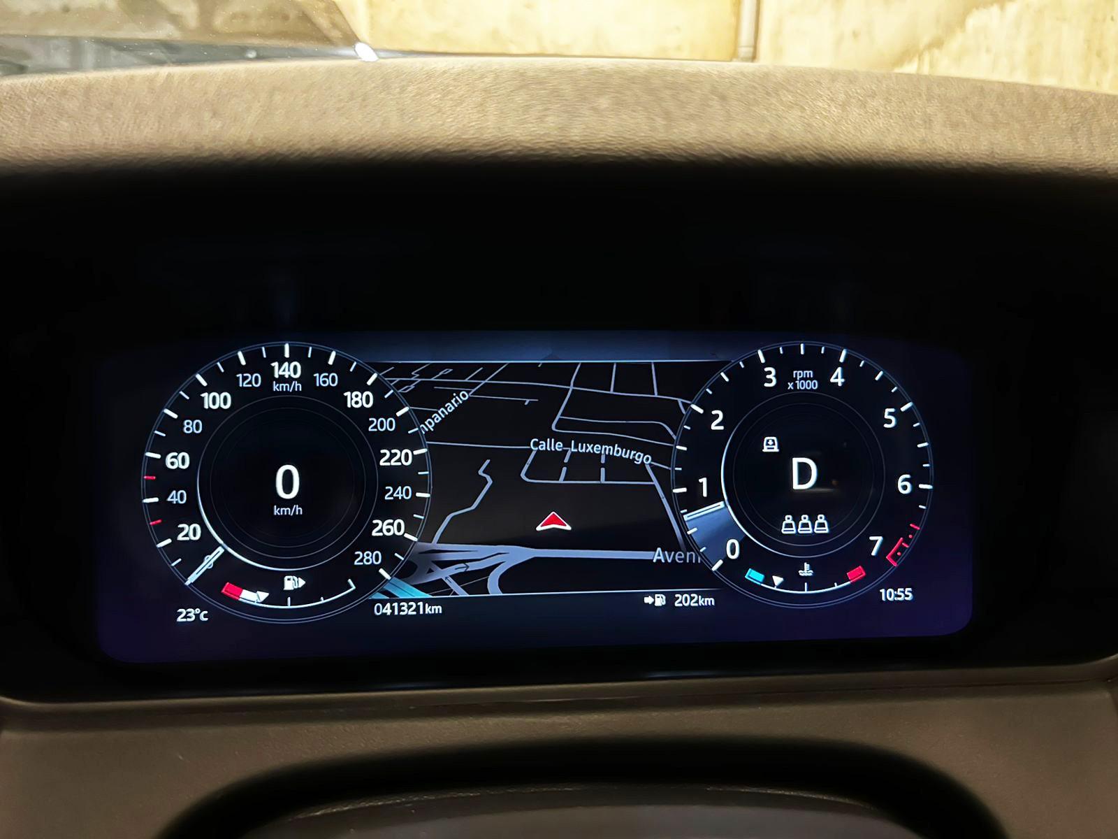 LAND ROVER RANGE ROVER VELAR SE 2.0 2023 - Imagen 12 de 20