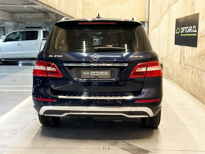 Mercedes-Benz ML 250 DIESEL 2016 - Imagen 5 de 19