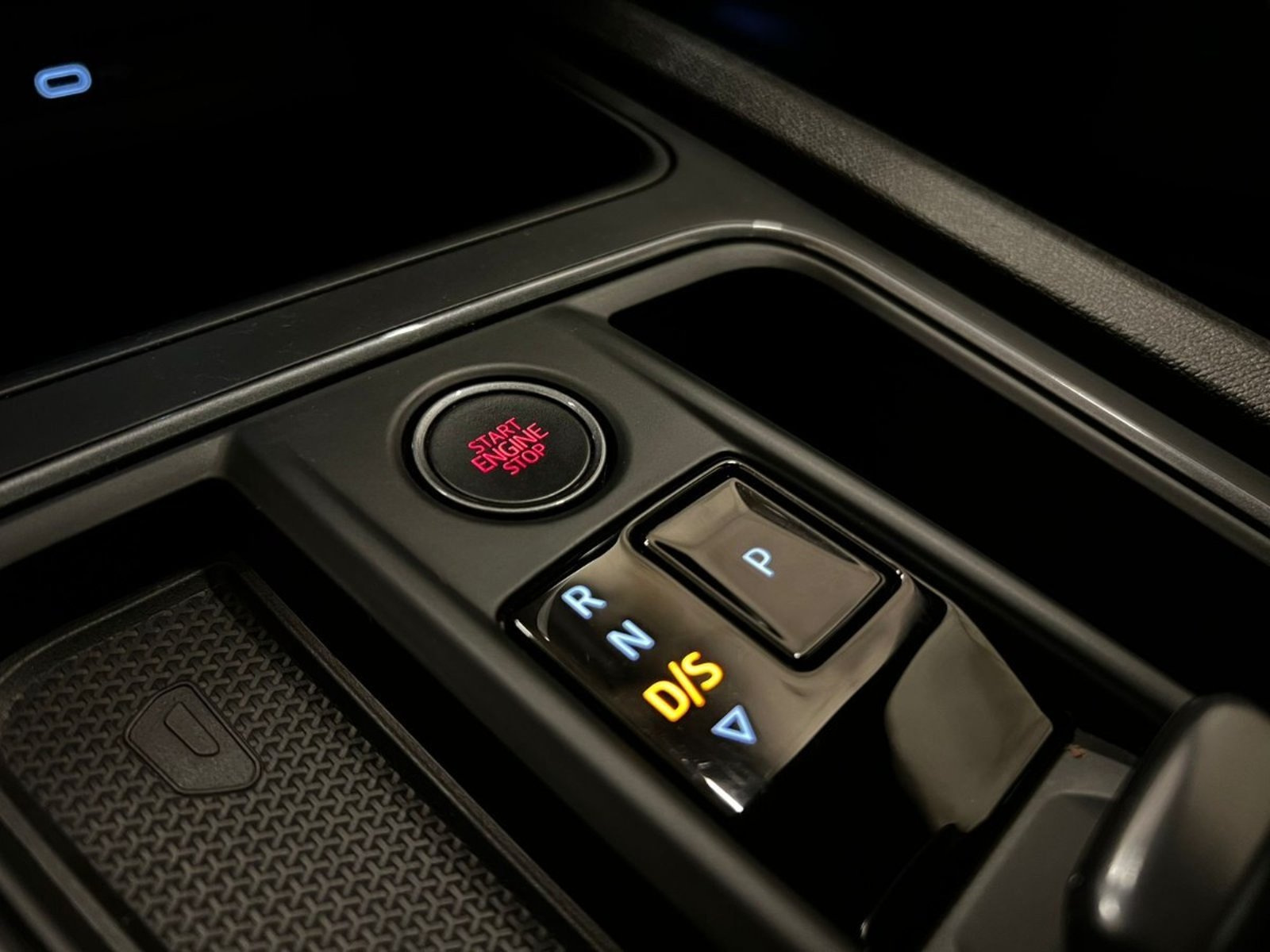 CUPRA FORMENTOR 190 HP 2.0 2023 - Imagen 18 de 20
