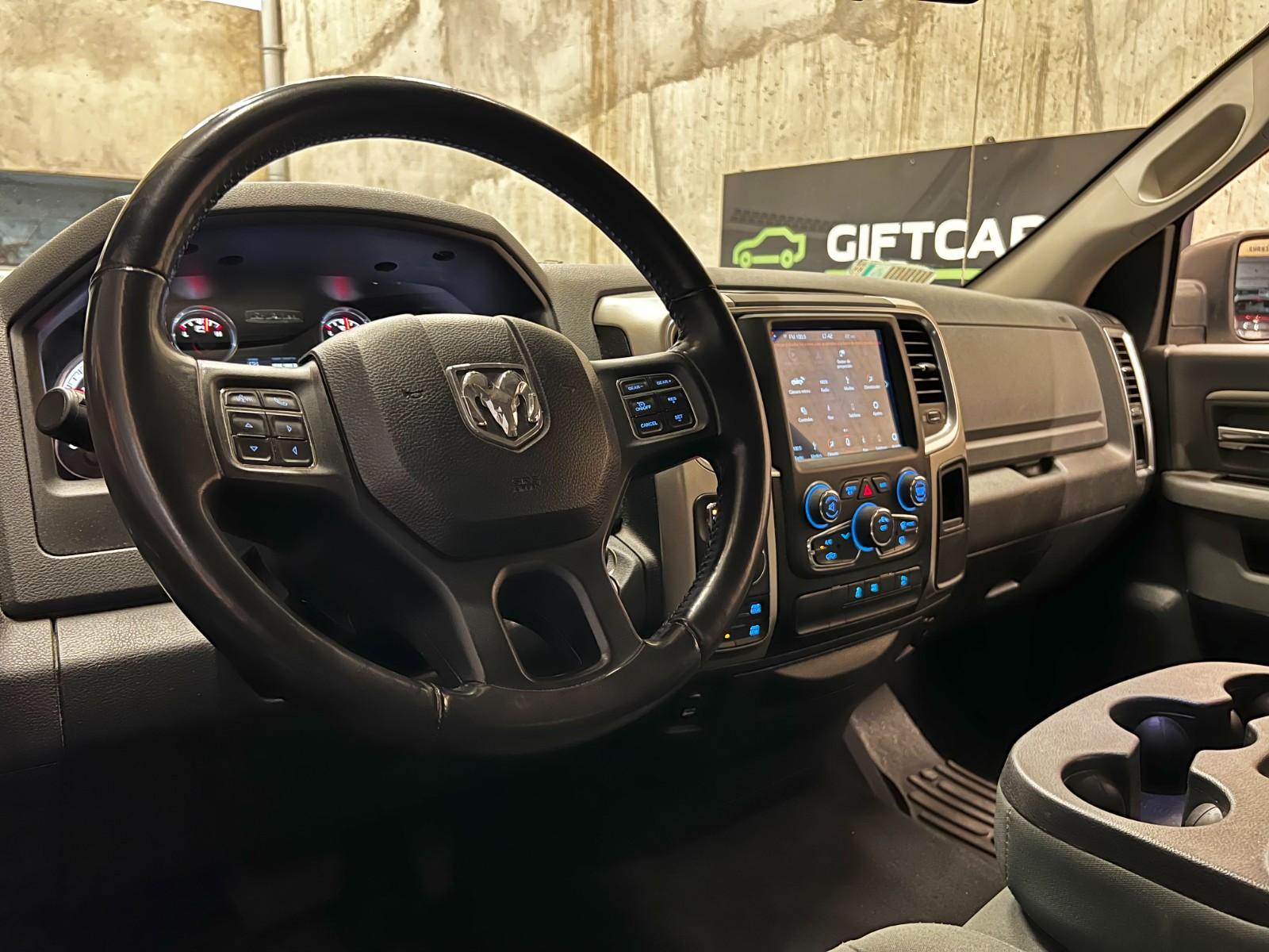 RAM 1500 SLT 3.6 4X4 2018 - Imagen 8 de 20