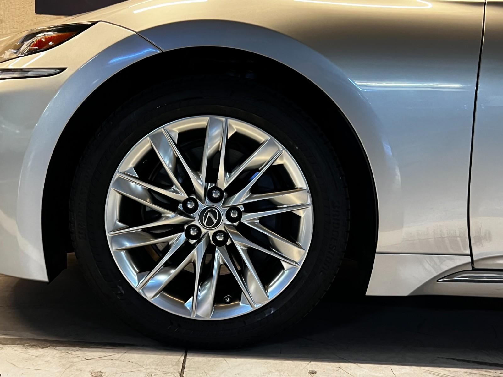 LEXUS LS 500 HÍBRIDO 2019 - Imagen 9 de 20