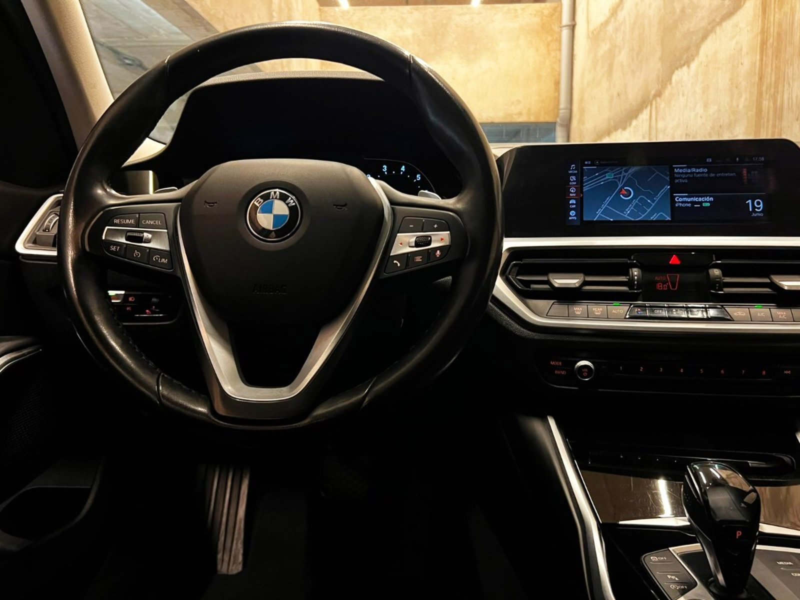 BMW 320 EXECUTIVE 2.0 2021 - Imagen 10 de 20