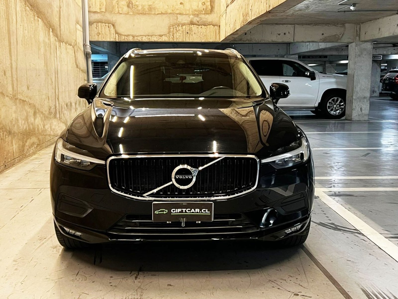 Volvo XC60 T5 AWD 2.0 AT 2022 - Foto 2 de 20