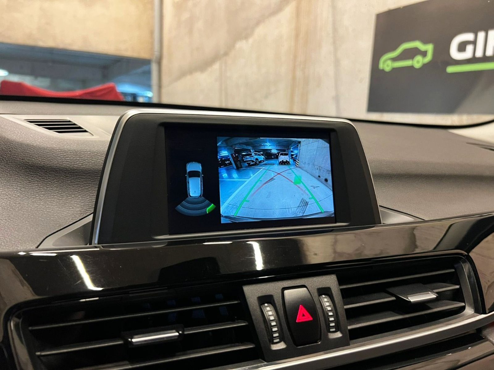 BMW X1 18D SDRIVE 2.0 2018 - Imagen 15 de 20