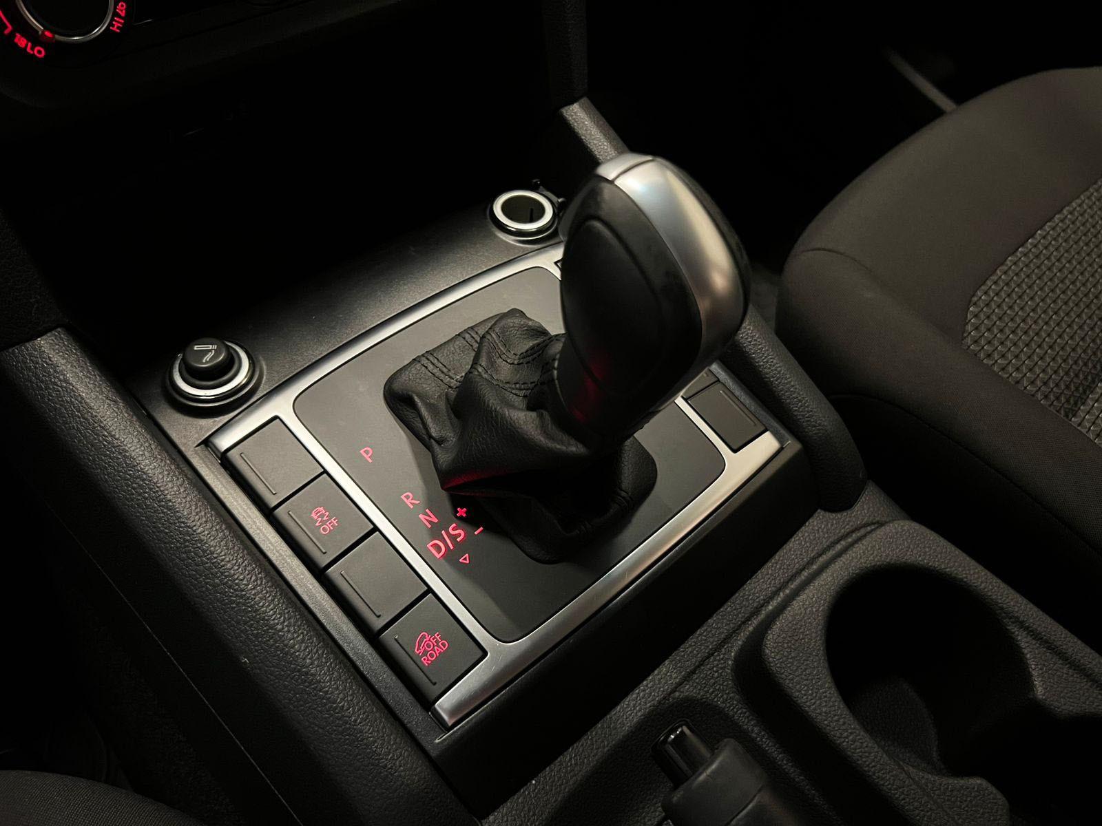 VOLKSWAGEN AMAROK COMFORTLINE 4MOTION 2022 - Imagen 17 de 20