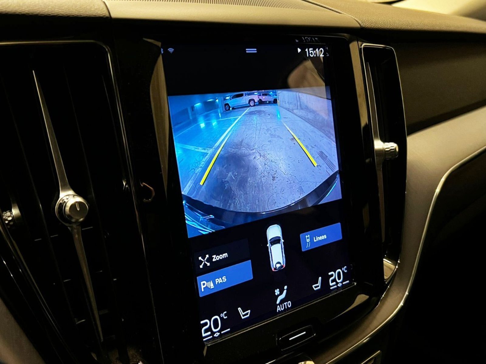 VOLVO XC60 T5 AWD 2.0 AT 2022 - Imagen 17 de 20