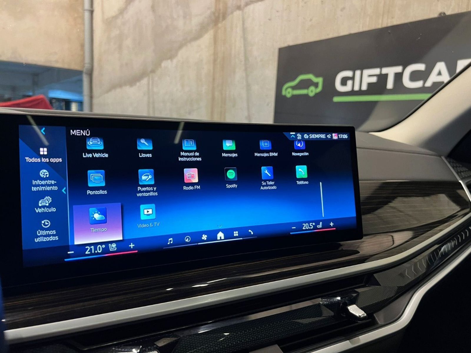 BMW X5 LCI 3.0 XDRIVE 2025 - Imagen 17 de 20