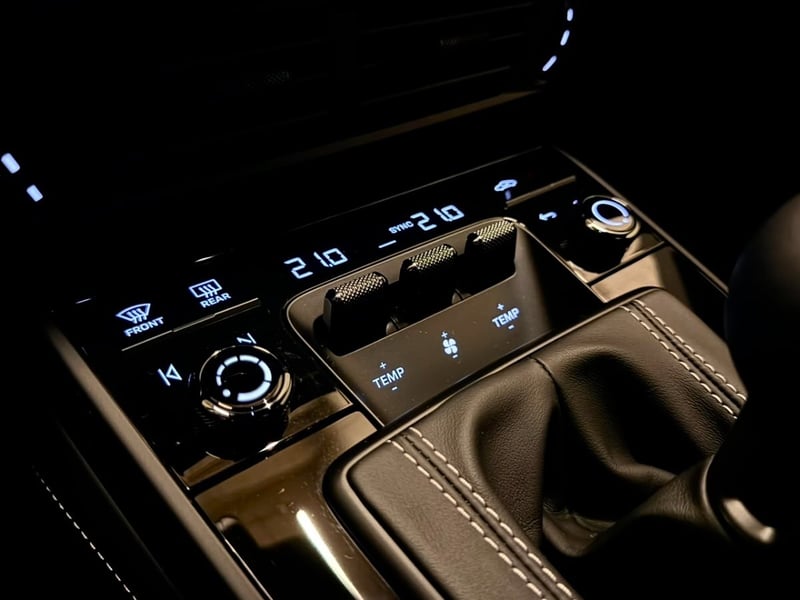 Porsche GT3 TOURING 992.2 MT 2026 - Imagen 20 de 20