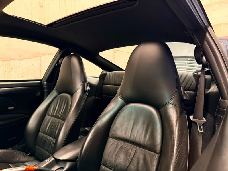 Porsche 911 TURBO 996.2 MT 2002 - Imagen 17 de 20