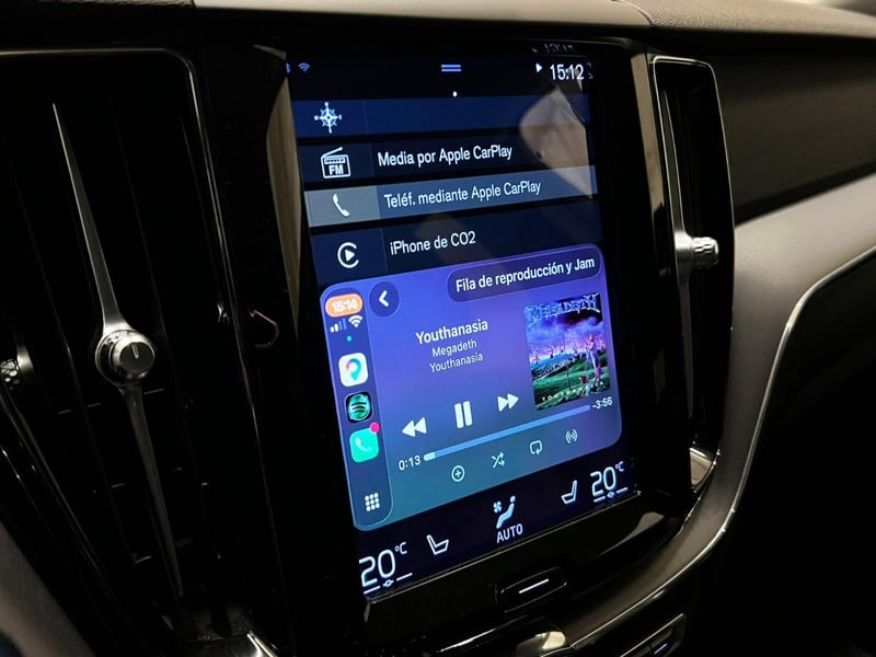 Volvo XC60 T5 AWD 2.0 AT 2022 - Imagen 16 de 20