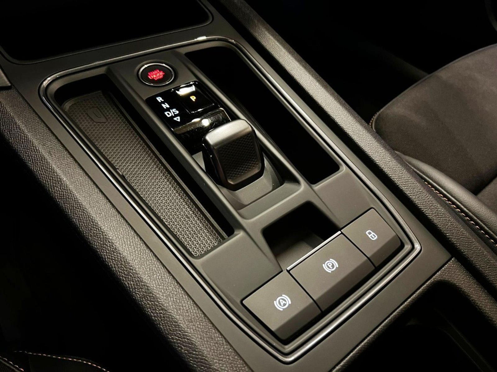 CUPRA FORMENTOR VZ 2.0 310 HP 4DRIVE 2022 - Imagen 16 de 20